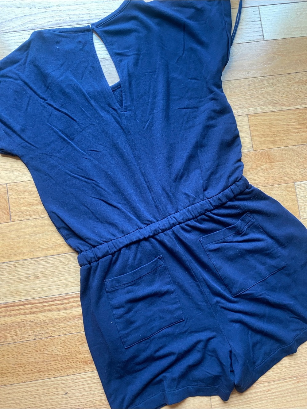 Lou & Grey Navy Short-Sleeve Drawstring Romper SUPER SOFT M - Picture 8 of 8